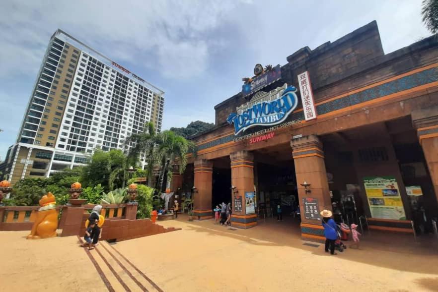 Hotspring 2 Room 1512 Suite Sunway Onsen With Theme Park View 4 Pax Tambun Esterno foto